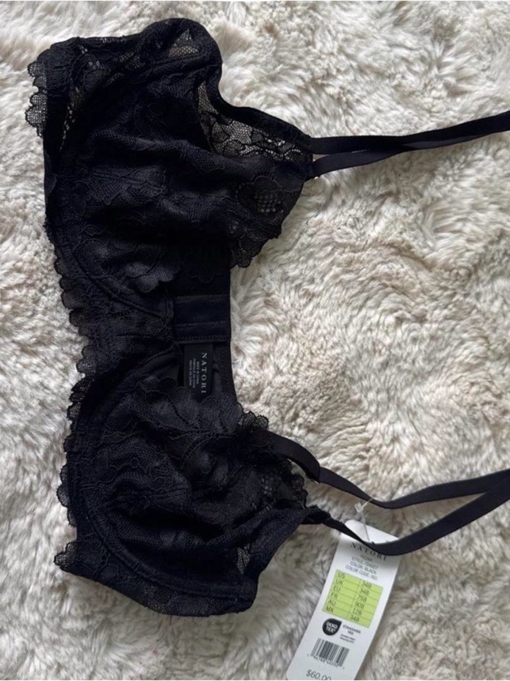 Black Lace Underwire Bra with Scalloped Edges